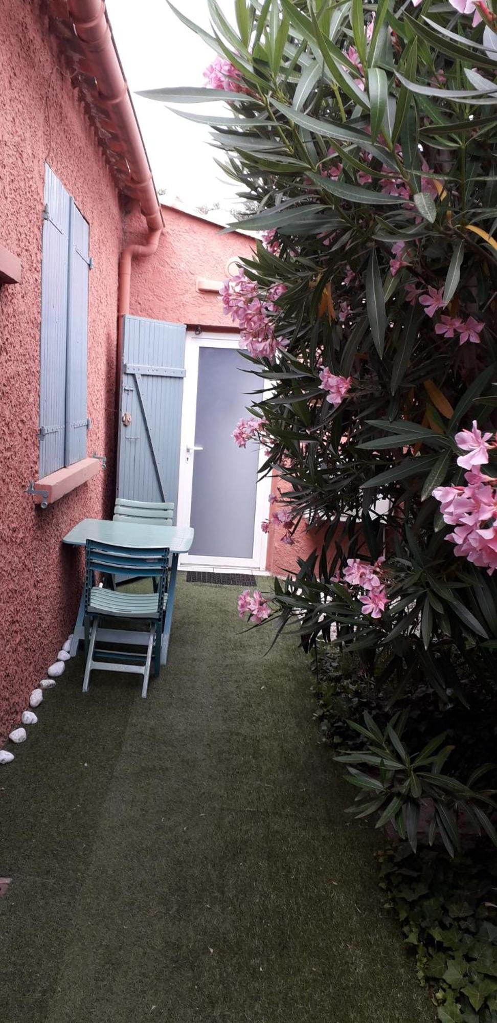 Apartment La Garrigue